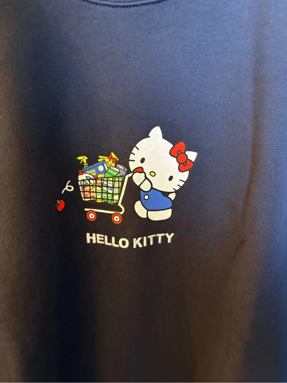 Uniqlo x Sanrio Hello Kitty Women’s Navy Graphic Sweatshirt - new without tags - Picture 2 of 6